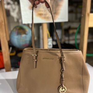 Michael Kors Beige Shoulder Bag